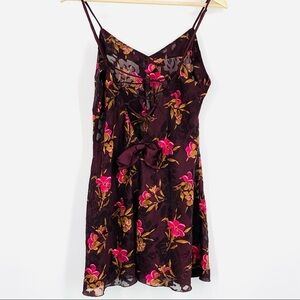 GOLD LABEL Victoria’s Secret Floral Damask Semi-Sheer Lace Up